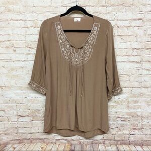 Paige Womens Top Size M Boho Embroidered 3/4 Sleeve Hi-Lo Tie-Neck Blouse Tan